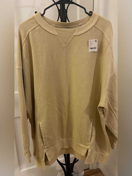 Free People Tops - Free People Light Tan Oversized Sweatshirt Size Medium
